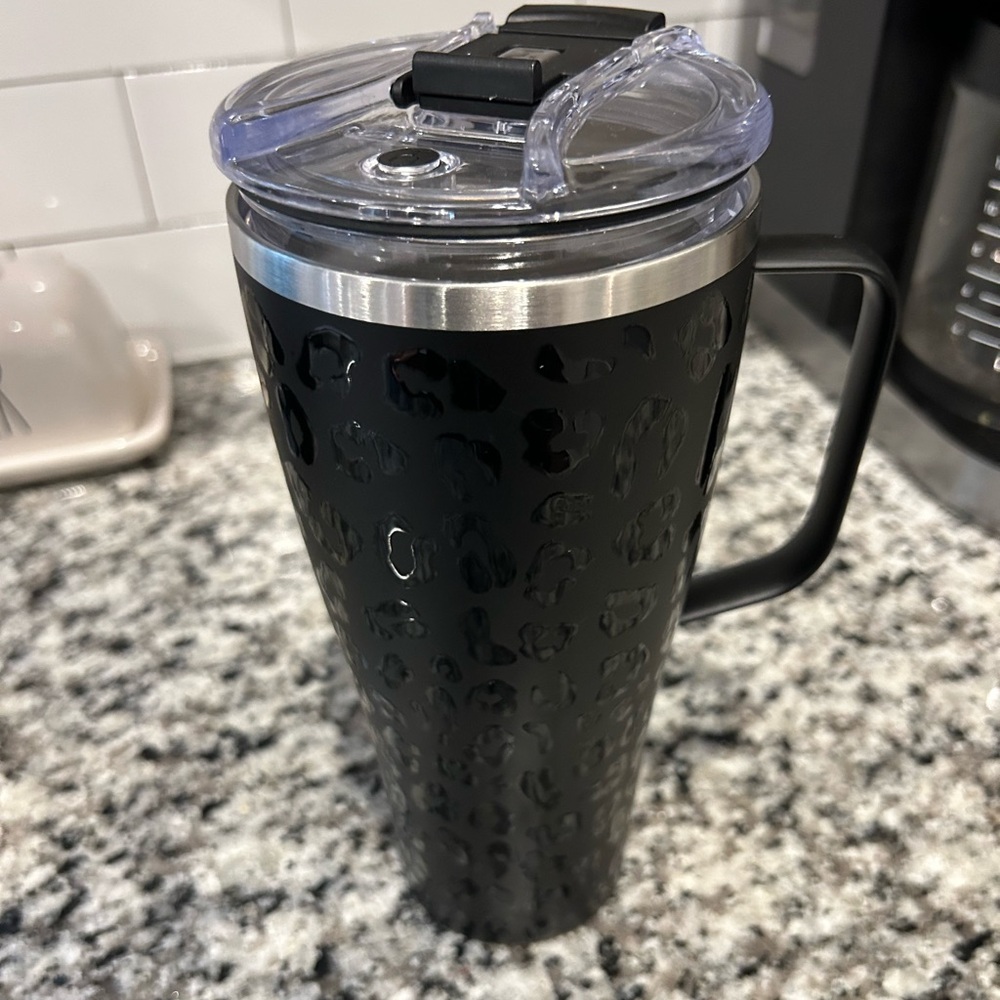 Brumate Toddy XL 32 Ounce Onyx Black Leopard